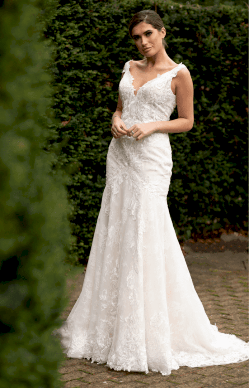 WeddingDresses, wedding.dresses uk, wedding dress, birmingham, bridal, brides shoes, brides dress, bridal shops birmingham, wedding dresss birmingham, Holy Communion Dress, Flower Girl Dress