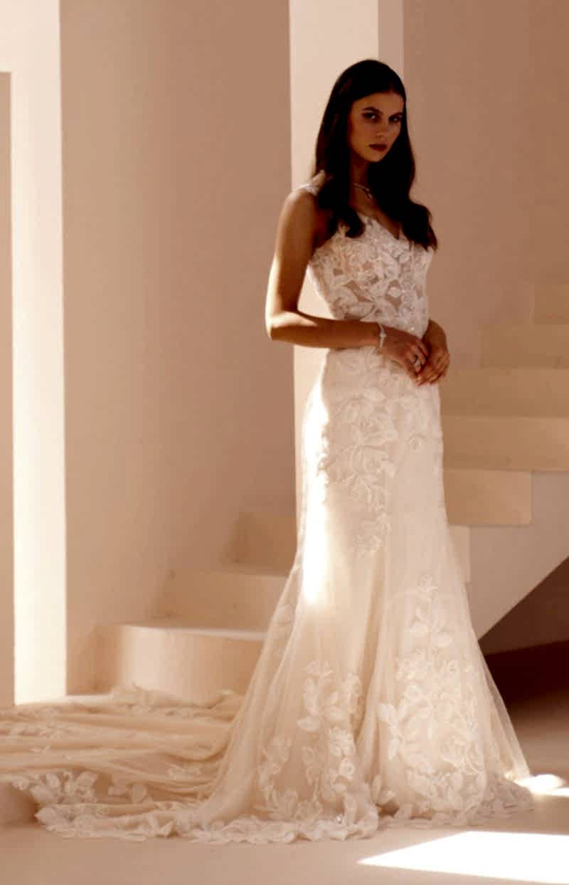 WeddingDresses, wedding.dresses uk, wedding dress, birmingham, bridal, brides shoes, brides dress, bridal shops birmingham, wedding dresss birmingham, Holy Communion Dress, Flower Girl Dress