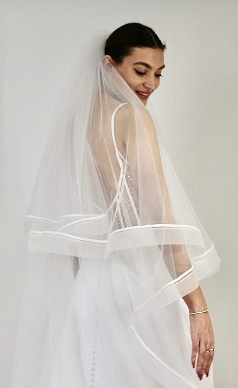 Bridal Veil JPV012